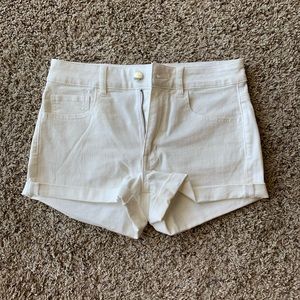 SOLD NWOT AE Hi-Rise Shortie jean shorts - Size 8
